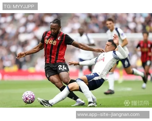 足坛亿元先生分布揭秘英超独占鳌头法甲意甲零人现身 足坛亿元先生分布揭秘英超独占鳌头法甲意甲零人现身