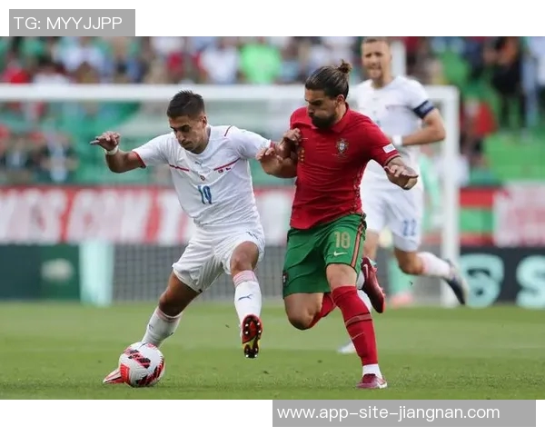 法国U21对阵法罗群岛U21首发阵容揭晓扎伊尔埃梅里特尔约罗领衔出战 法国U21对阵法罗群岛U21首发阵容揭晓扎伊尔埃梅里特尔约罗领衔出战