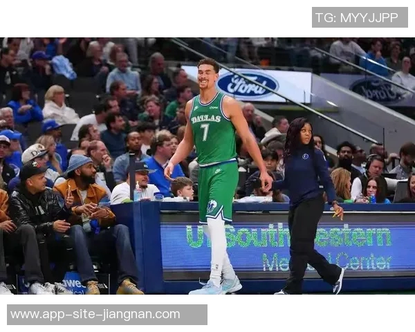 鲍威尔承认失误未能执行战术直言跑入阿德巴约的防守区域