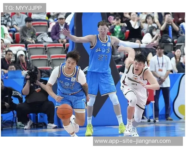 全运会男篮U22四分之一决赛辽宁队惜败上海张陈治锋表现出色砍下27分23篮板5盖帽